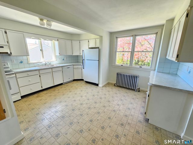 17 Johnston Street, New Haven, CT 06512