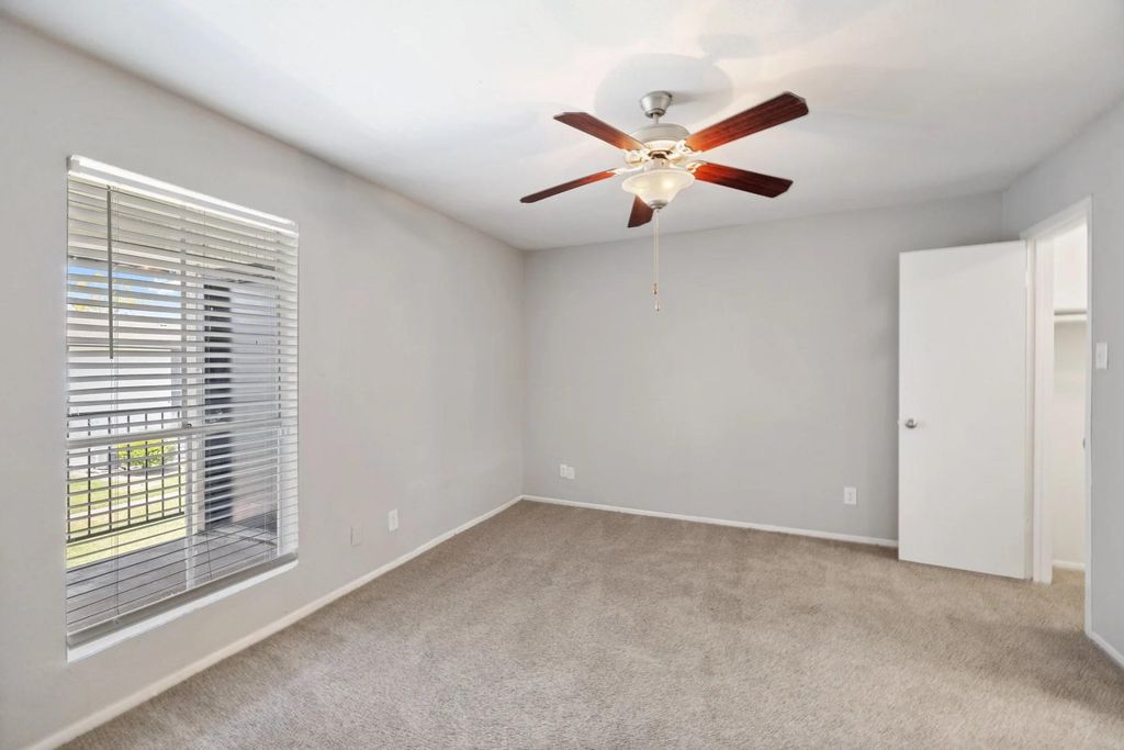 10101 Forum Park Drive 2032, Houston, TX 77036
