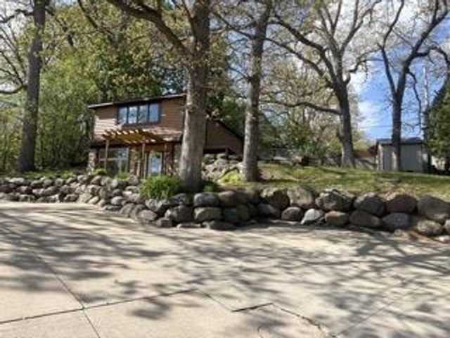 136 Beach Avenue, Edgerton, WI 53534