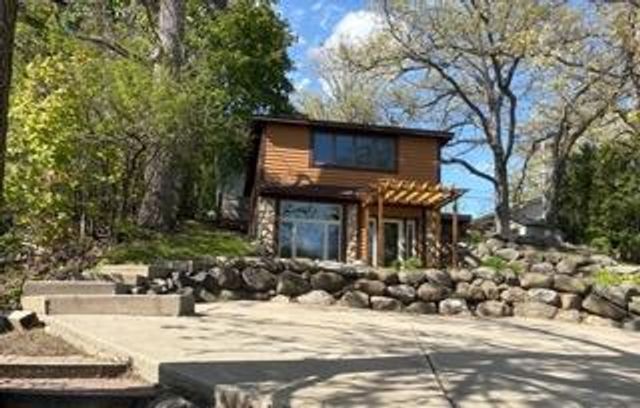 136 Beach Avenue, Edgerton, WI 53534