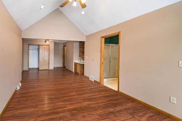 919 EVERGREEN Drive, Erie, PA 16505