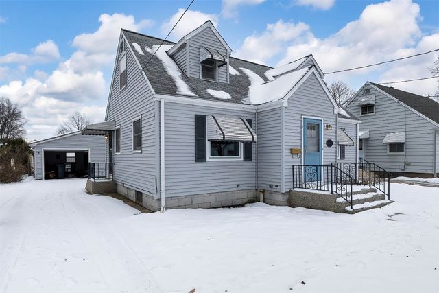 919 EVERGREEN Drive, Erie, PA 16505