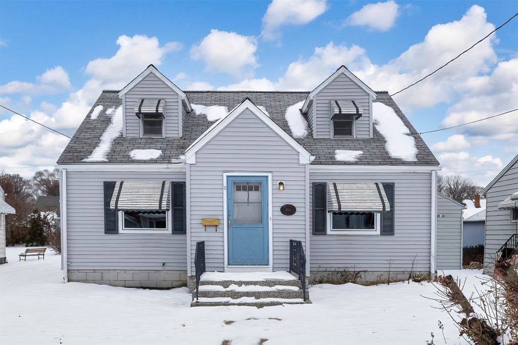 919 EVERGREEN Drive, Erie, PA 16505