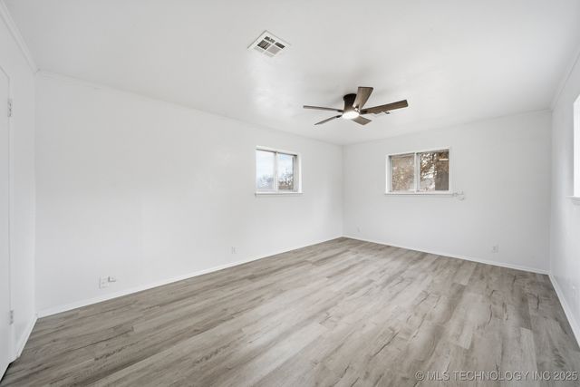 7925 E 27th Court, Tulsa, OK 74114