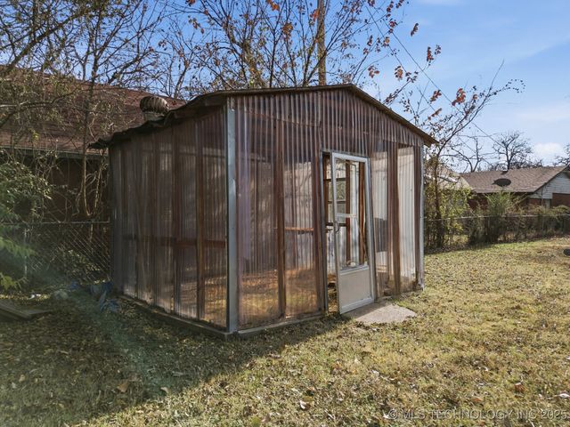 7925 E 27th Court, Tulsa, OK 74114