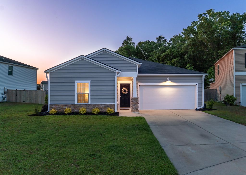 606 Bramblewood Court, Charleston, SC 29414