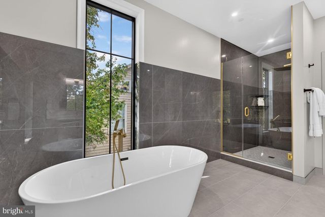 7500 ALASKA AVE NW, Washington, DC 20012