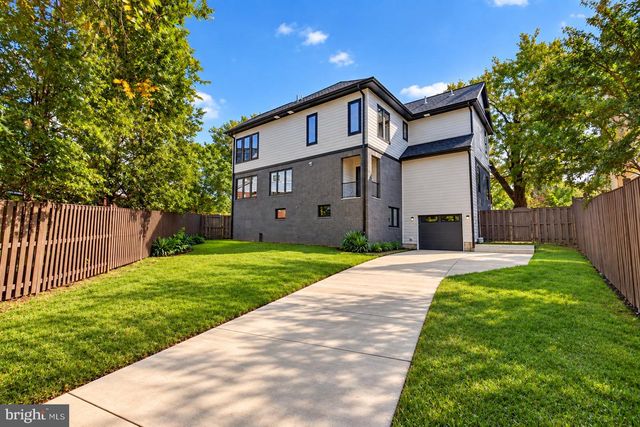 7500 ALASKA AVE NW, Washington, DC 20012