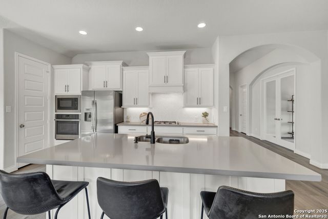 562 Orchard Way, New Braunfels, TX 78132