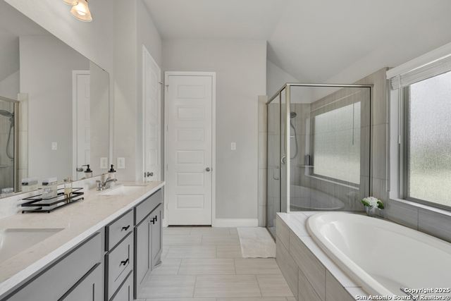 562 Orchard Way, New Braunfels, TX 78132