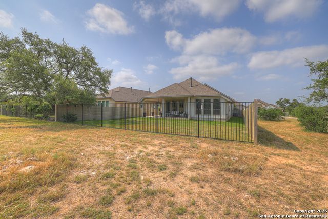 562 Orchard Way, New Braunfels, TX 78132