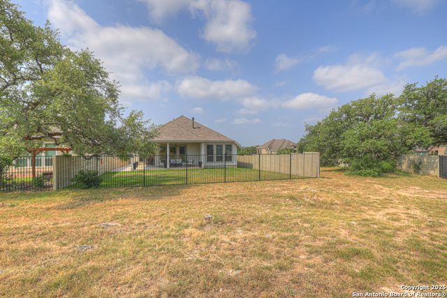 562 Orchard Way, New Braunfels, TX 78132