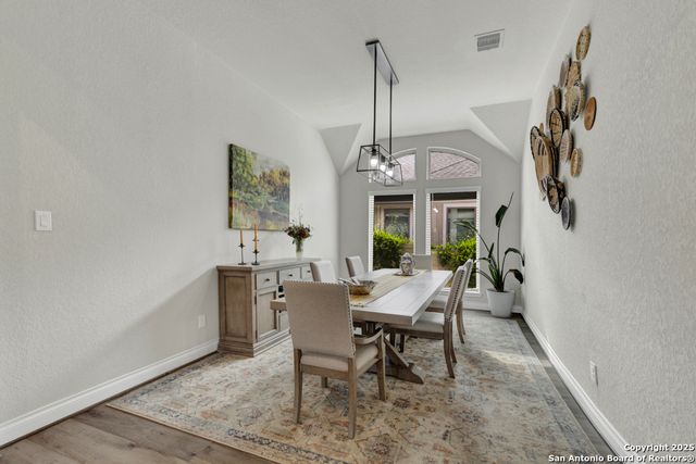 562 Orchard Way, New Braunfels, TX 78132