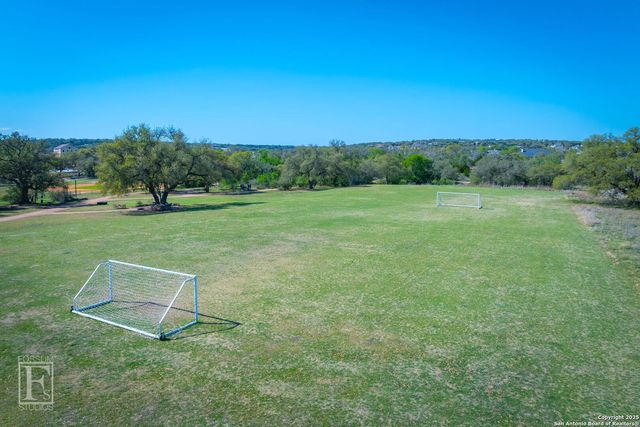 562 Orchard Way, New Braunfels, TX 78132