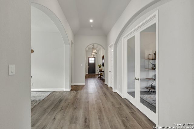 562 Orchard Way, New Braunfels, TX 78132