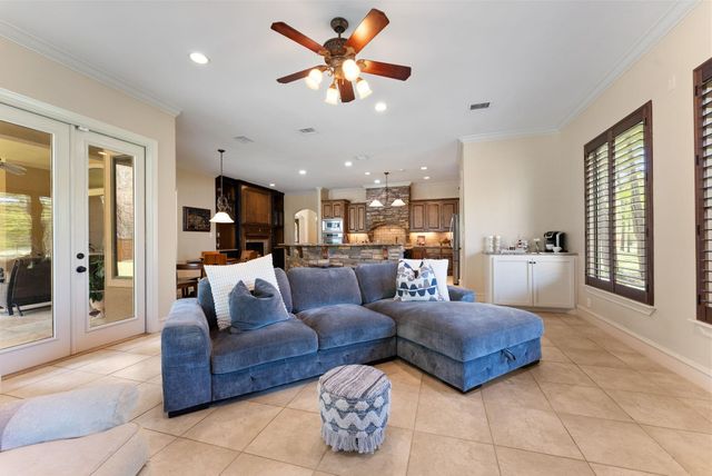 3907 Rayford Road, Spring, TX 77386