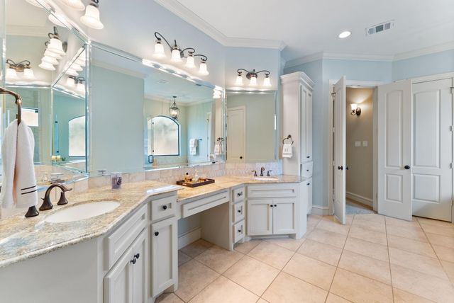 3907 Rayford Road, Spring, TX 77386