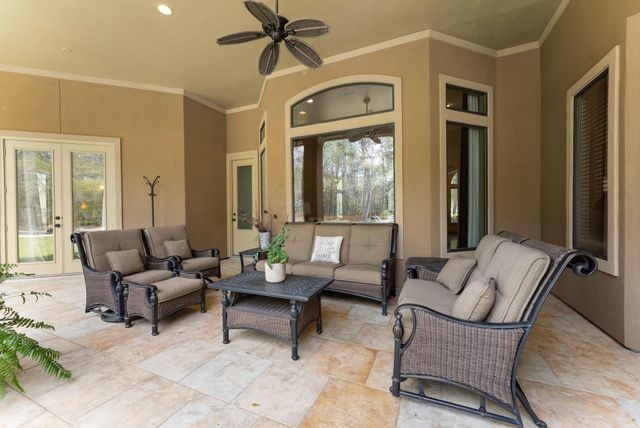 3907 Rayford Road, Spring, TX 77386