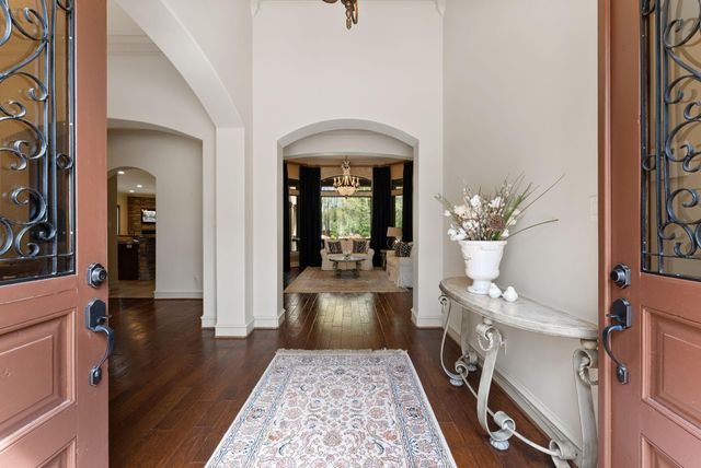 3907 Rayford Road, Spring, TX 77386