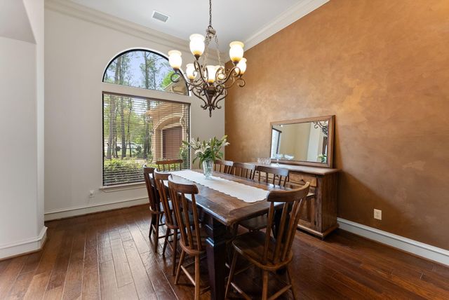 3907 Rayford Road, Spring, TX 77386