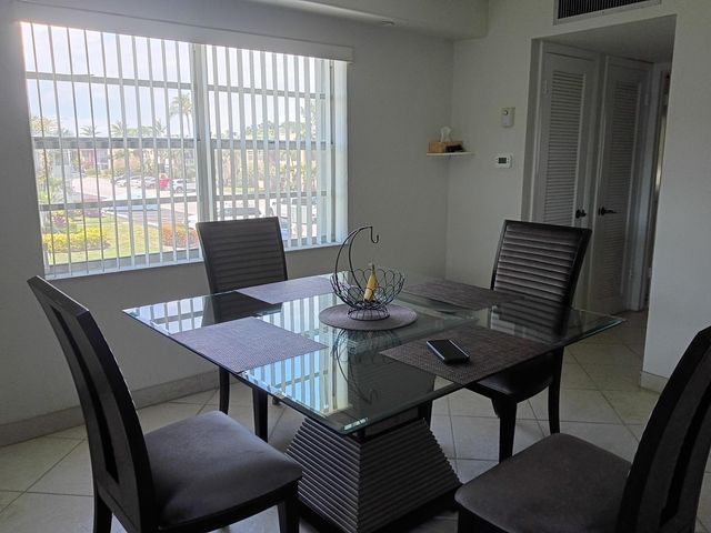 697 Flanders Drive, Delray Beach, FL 33484
