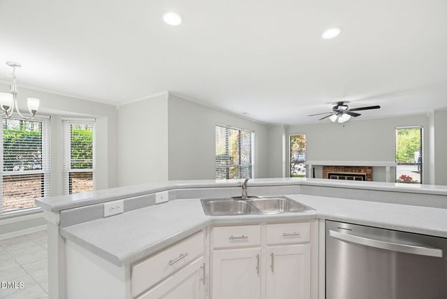 311 New Kent Place, Cary, NC 27511