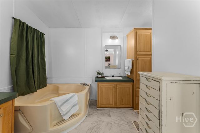 271 Wild Heron Drive, Midway, GA 31320