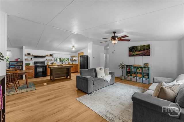 271 Wild Heron Drive, Midway, GA 31320