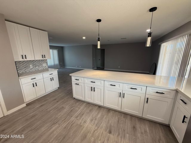 2429 E ALAMEDA Drive, Tempe, AZ 85282