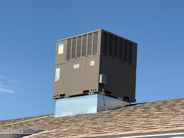 2429 E ALAMEDA Drive, Tempe, AZ 85282