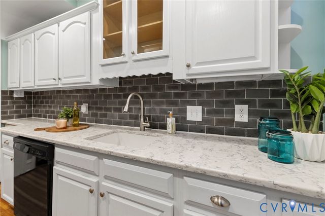 3418 Grove Ave, Richmond, VA 23221