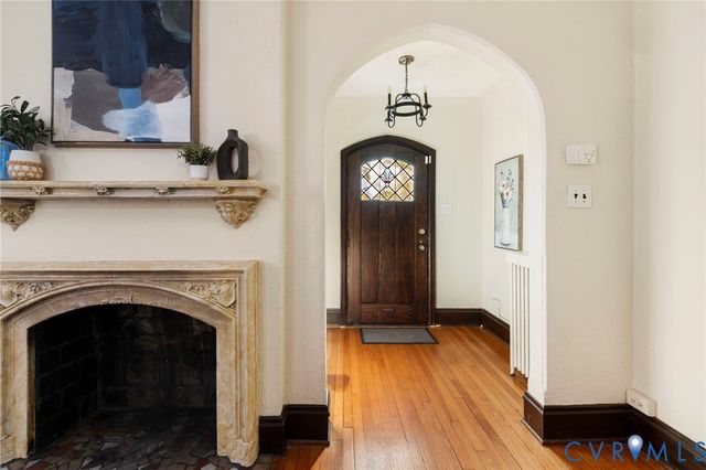 3418 Grove Ave, Richmond, VA 23221