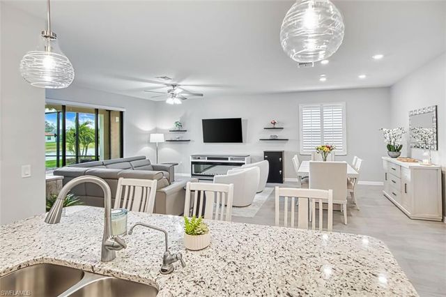 11425 Shady Blossom DR, Fort Myers, FL 33913