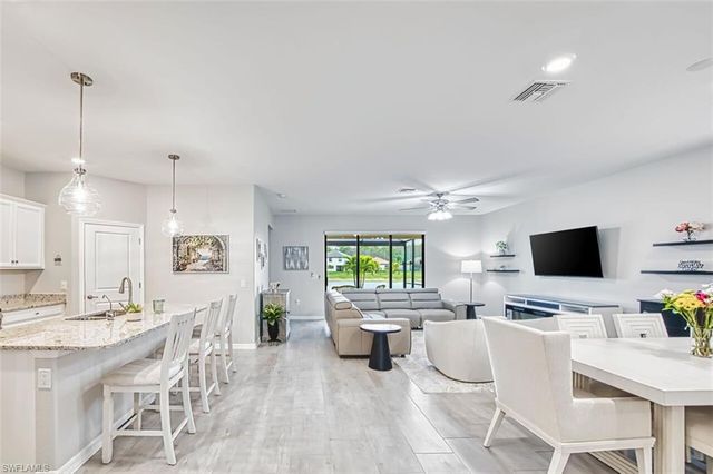 11425 Shady Blossom DR, Fort Myers, FL 33913