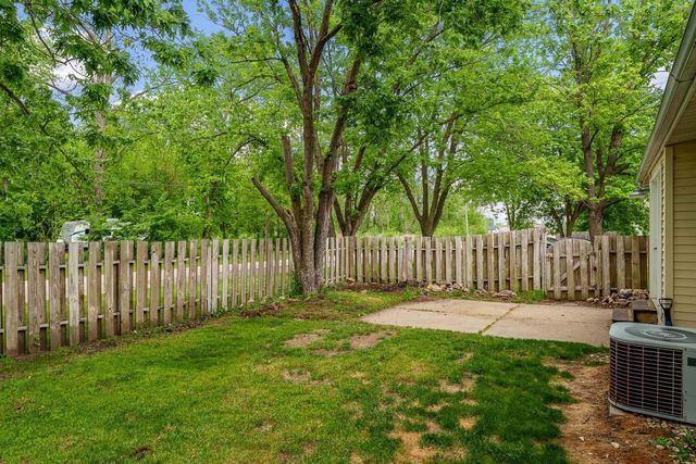 301 8th Avenue, Brodhead, WI 53520