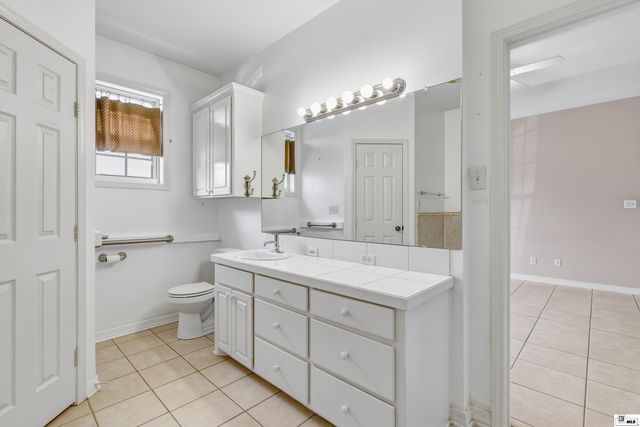 200 LUKE DRIVE, Monroe, LA 71203