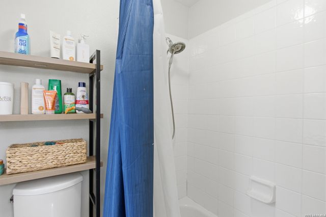 4519 AMANDAS CV, San Antonio, TX 78247