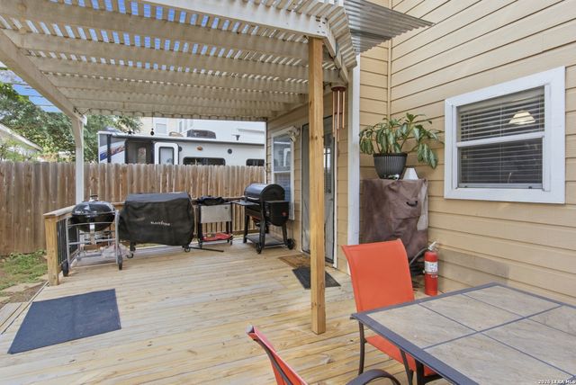 4519 AMANDAS CV, San Antonio, TX 78247
