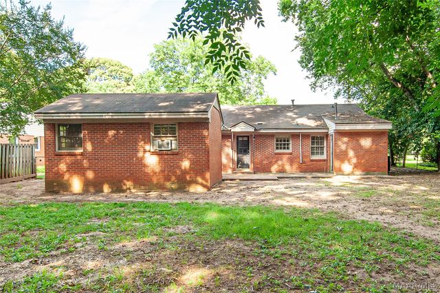 409 Honeysuckle Court, Montgomery, AL 36109