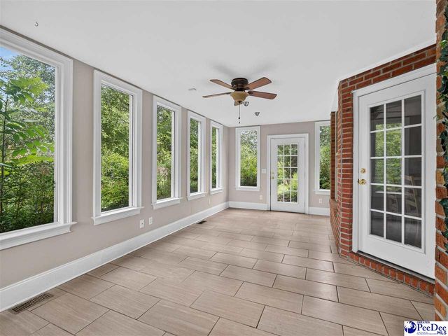 1809 Nighthawk Dr, Florence, SC 29501