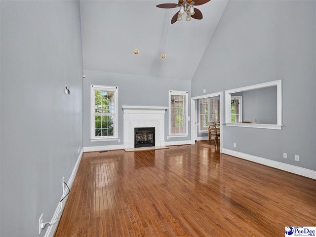 1809 Nighthawk Dr, Florence, SC 29501