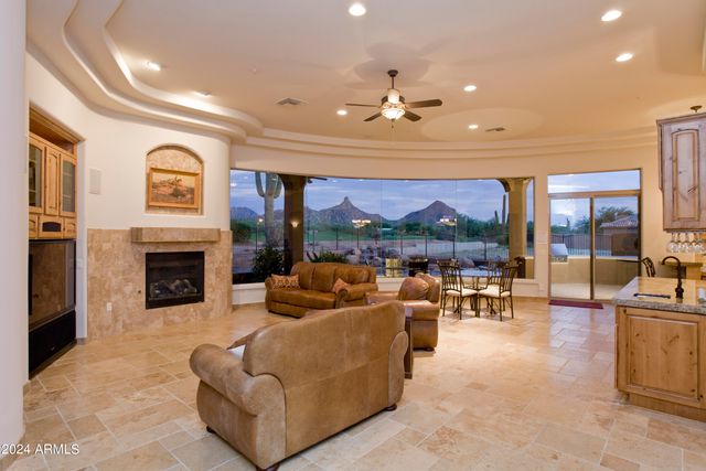 28695 N 94TH Place, Scottsdale, AZ 85262