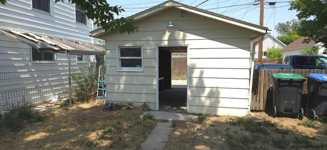 508 E 5TH ST, Cheyenne, WY 82007