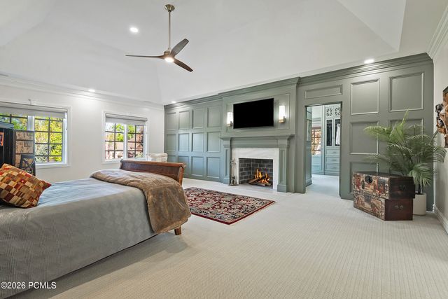 5543 Walker Woods Lane, Holladay, UT 84117