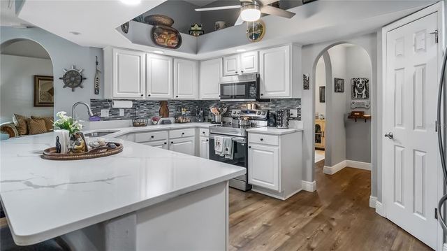 905 CUMBERLAND CIRCLE, Minneola, FL 34715