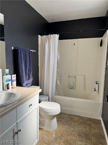 5330 East Charleston Boulevard 45, Las Vegas, NV 89142