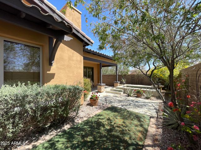 12035 W RED HAWK Drive, Peoria, AZ 85383