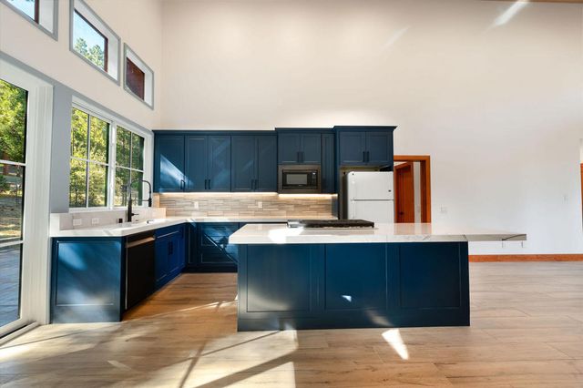 53091 Toll Gate Road, Idyllwild, CA 92549