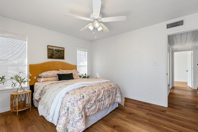 511 N Tucker Street, Leonard, TX 75452