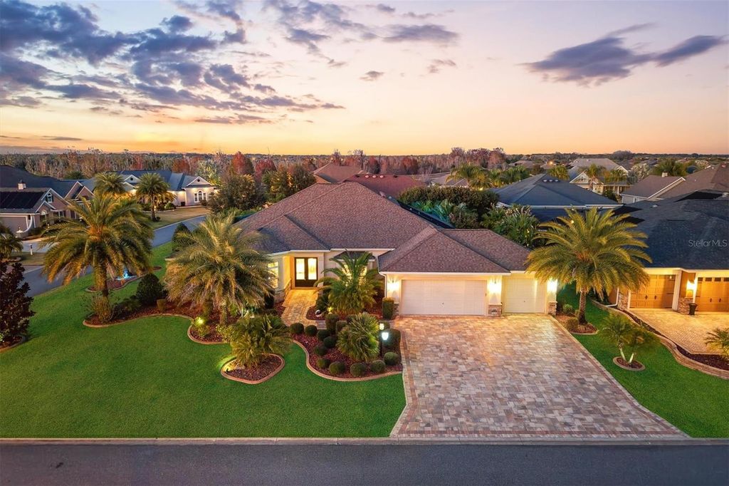 Image 1 of property listing at 849 OAKWOOD STREET, The Villages, FL 32163